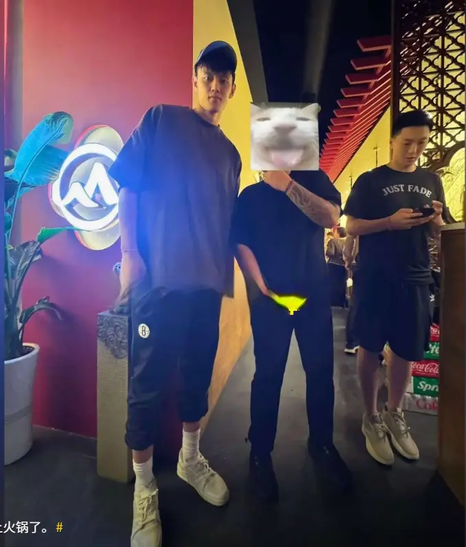 纽约吃火锅, 请胡明轩吃, 胡明轩和曾